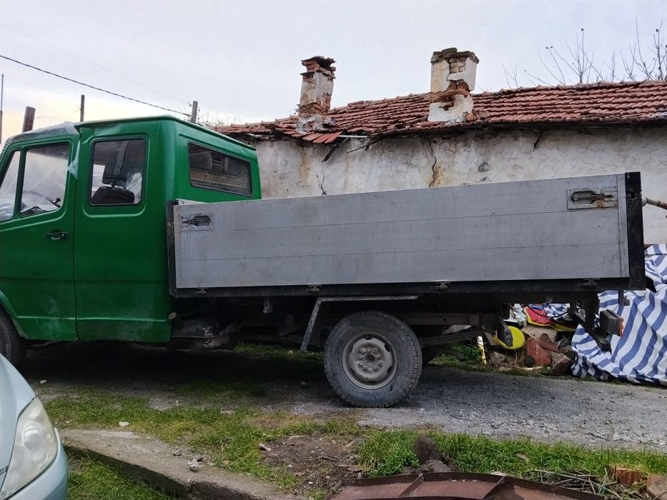 Мерцедес 307 на части