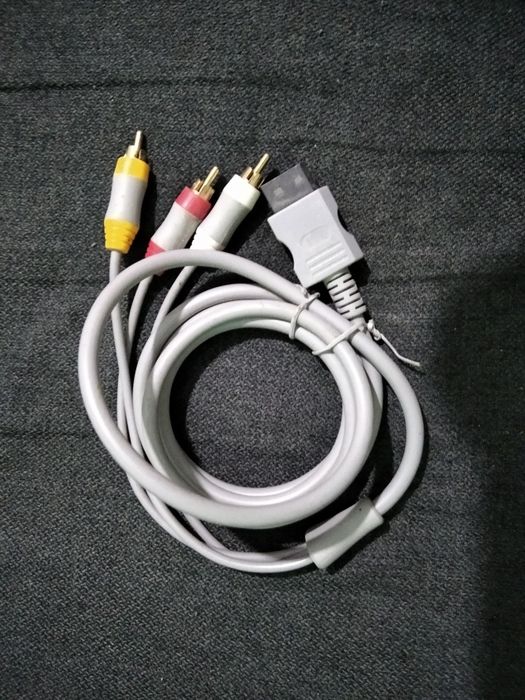 Cablu Nintendo  AV Wii cu 3 mufe RCA nou