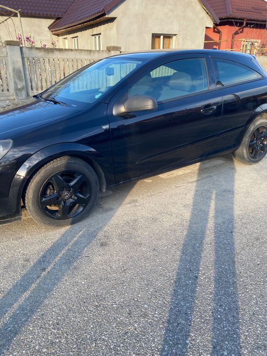 Vând Opel astra 2007 în două usi