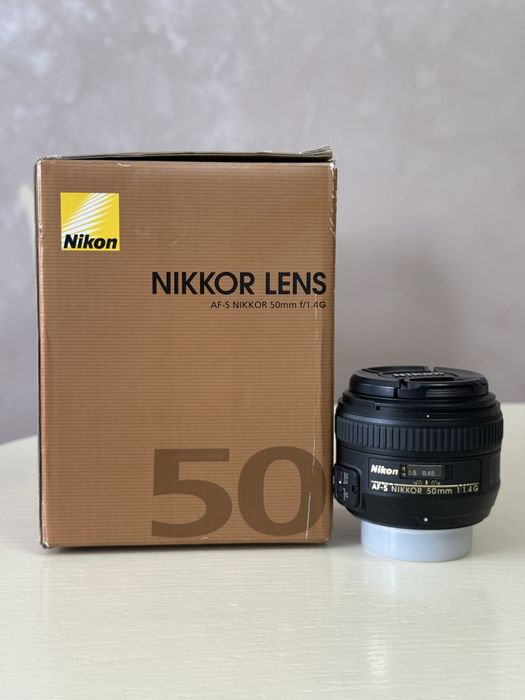 Nikon D5600 + 3 obiective