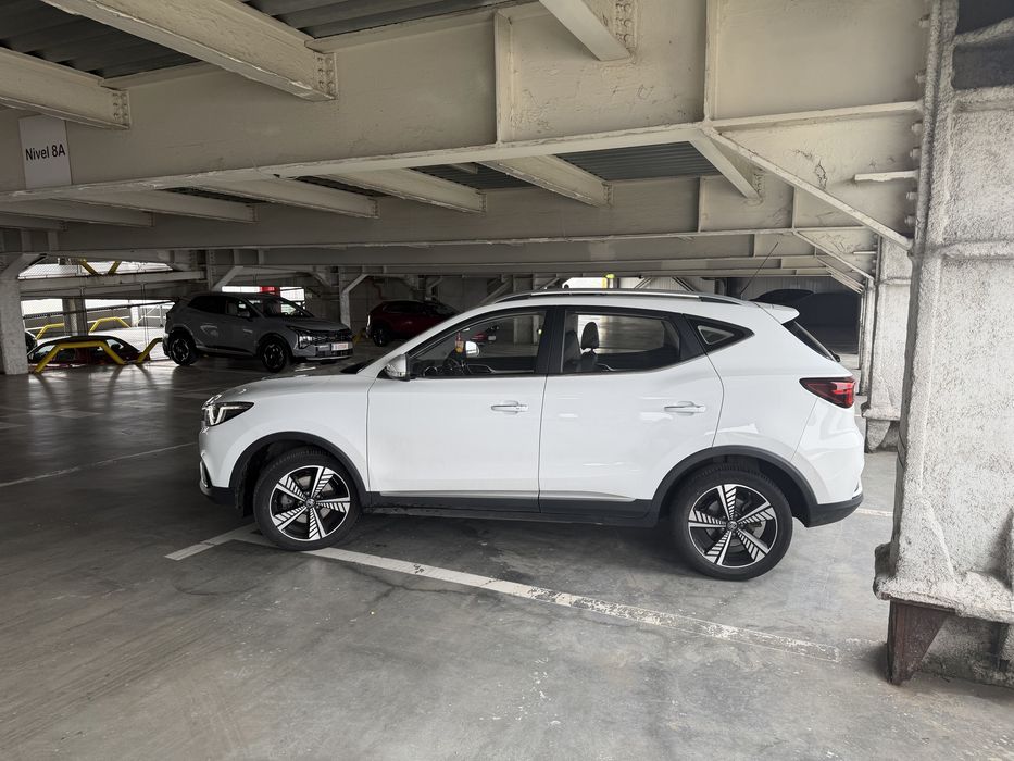 MG ZS EV 2021, echipare LUXURY, garantie producator