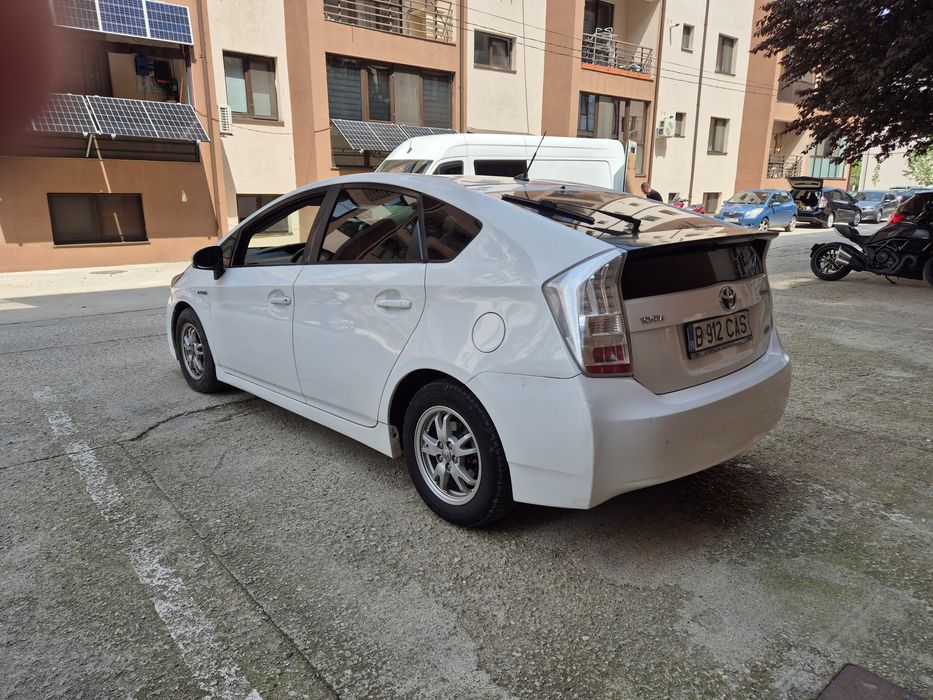 TOYOTA Prius 2012 — imagine 5