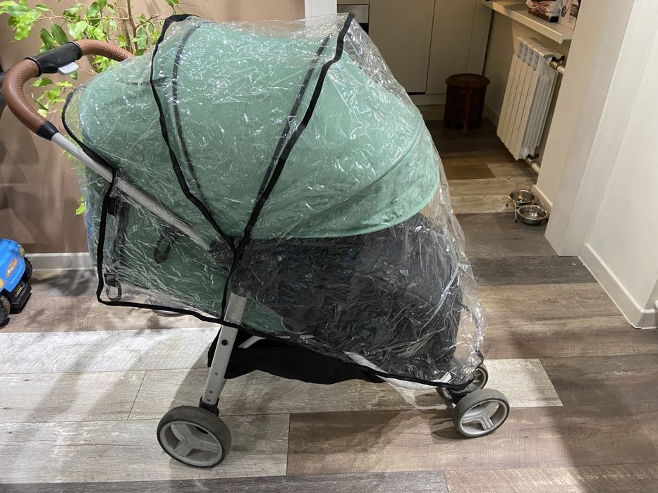 Детская коляска.