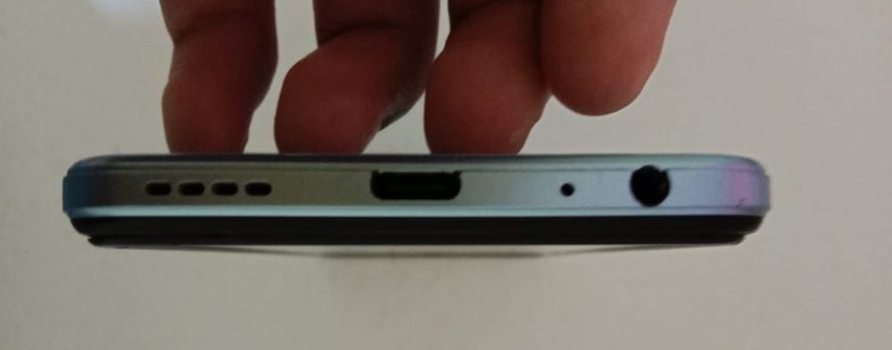 Vivo y33s смартфон продам