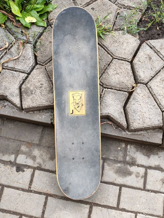 Скейт трюковой б/у