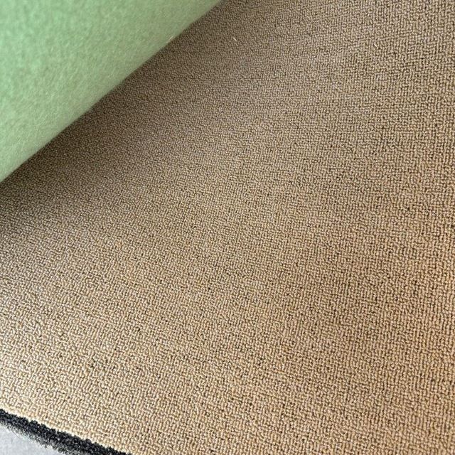 Kavralan kavralin kovralan gilam optim narxda qalinligi 0.8 delta