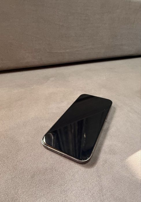 Продам iPhone 14pro