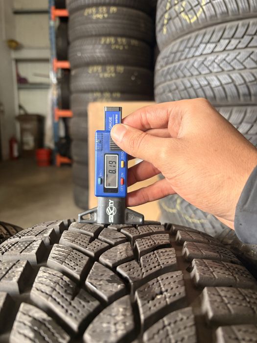 Anvelope iarna 215/55/16 GoodYear UltraGrip Performance 215 55 16 R 16