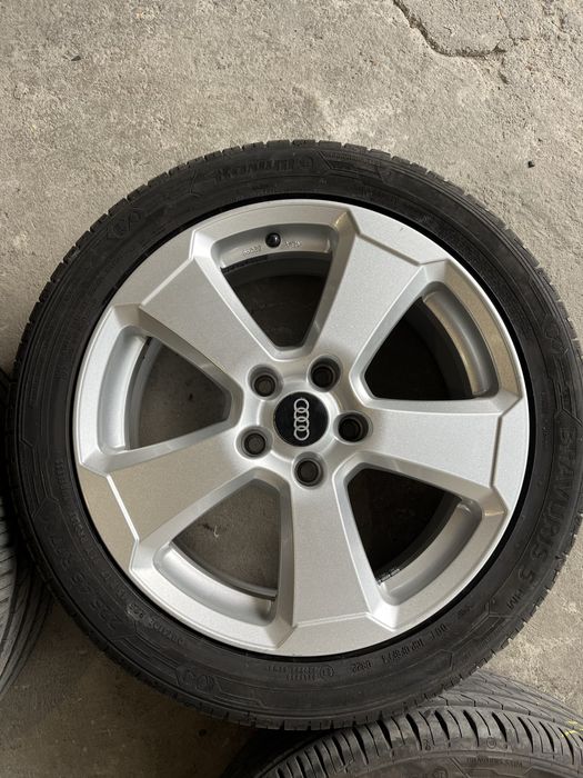 Джанти с летни гуми 17 5x112 225/45/17 Audi Skoda VW