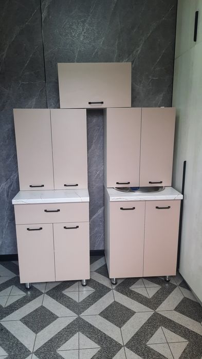 Продам кухонный гарнитур