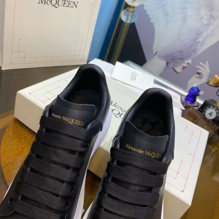 Alexander McQueen Black/White Sneakers Full Box [Verificare Colet]