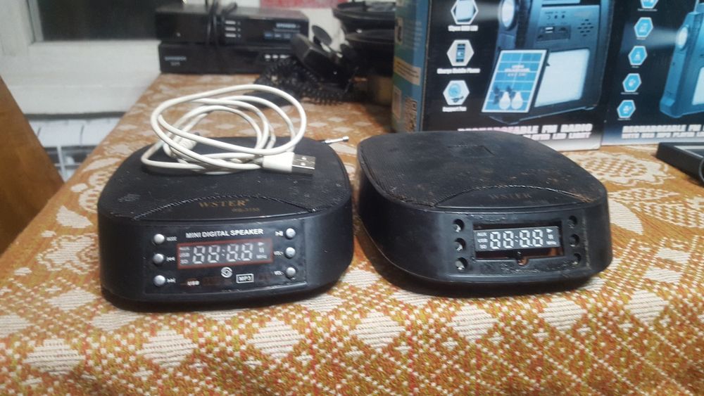 Продам блютуз колонки