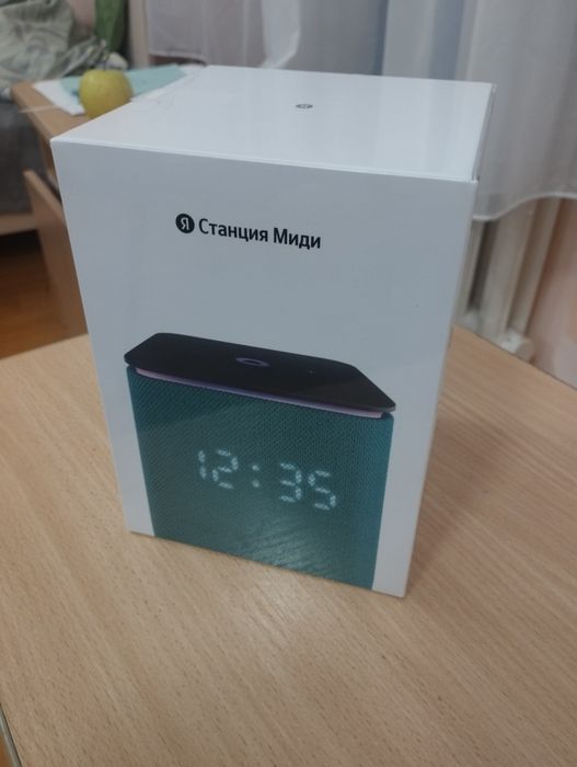 Яндекс станция Алиса миди