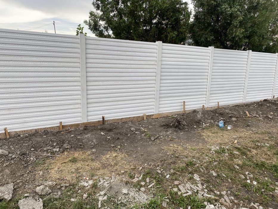 Placi Gard si stalpi de marmură