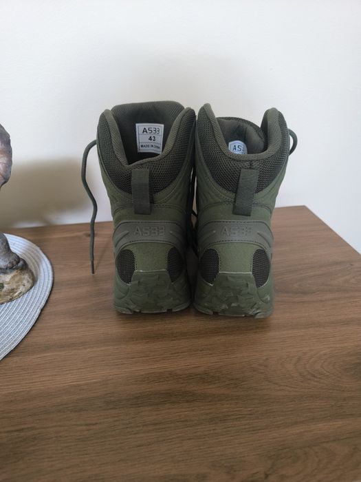 Обувки туристически