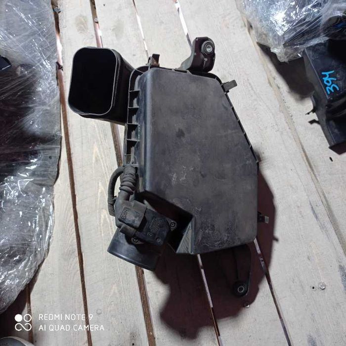 Корпус воздушного фильтра Lexus GS