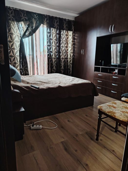Apartament cu 3 camere