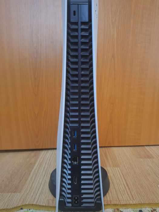 Vând playstation5 simplu