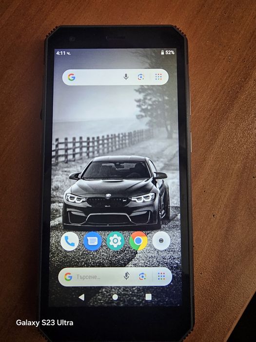 Здравейте продавам  много добър телефон