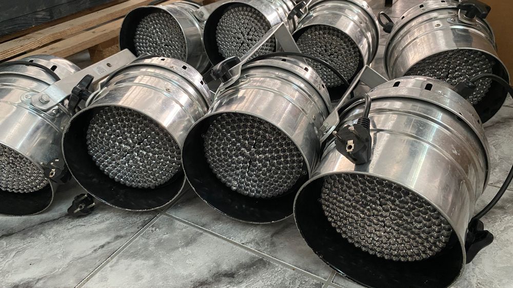 Lumini Led Par Led Bar Beam9R moving head