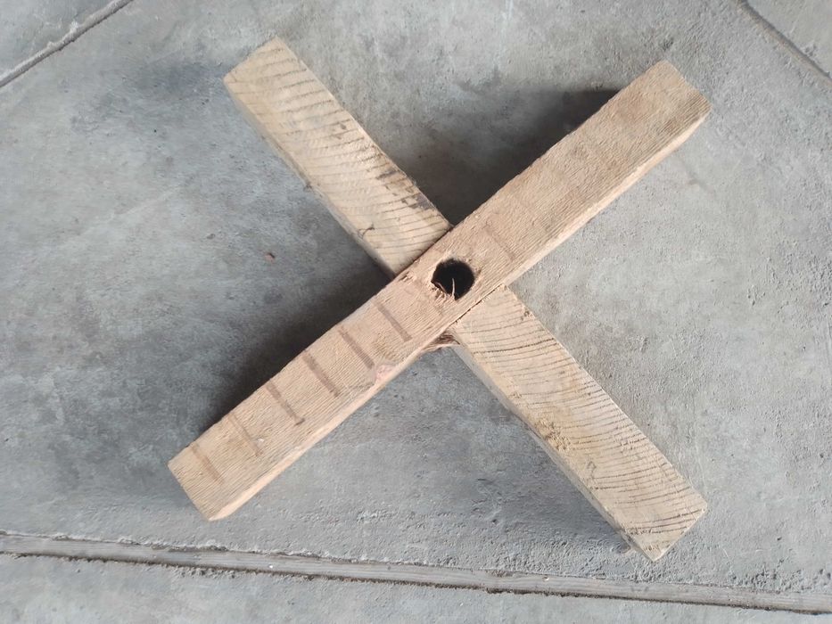 Подставка для ёлки