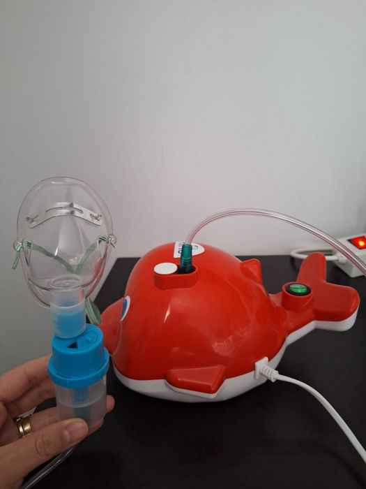 Nebulizator compresor tip delfin