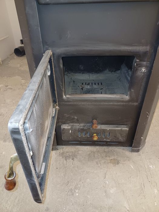 Centrala termica pe lemne 29kw ca noua