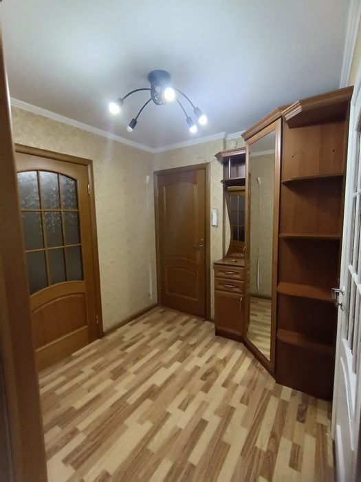 3 - комнатная квартира ( Центр)
