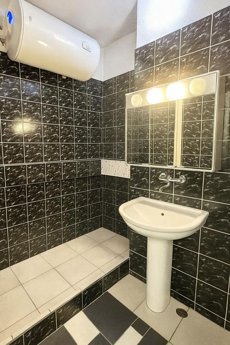 Продава се Тристаен апартамент в Пловдив, Тракия - 82 кв.м за 2074 €/кв.м - Снимка #7