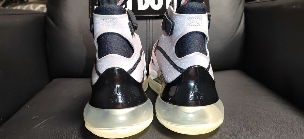 Nike Air Jordan Latitude 720, номер 40