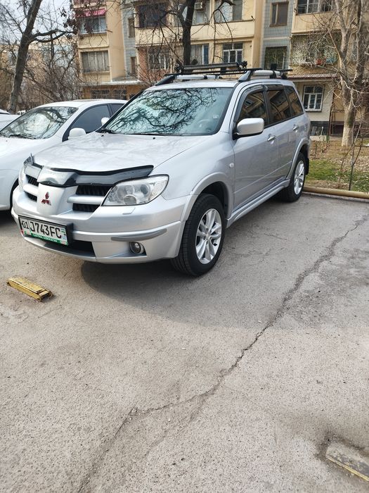 Mitsubishi outlander