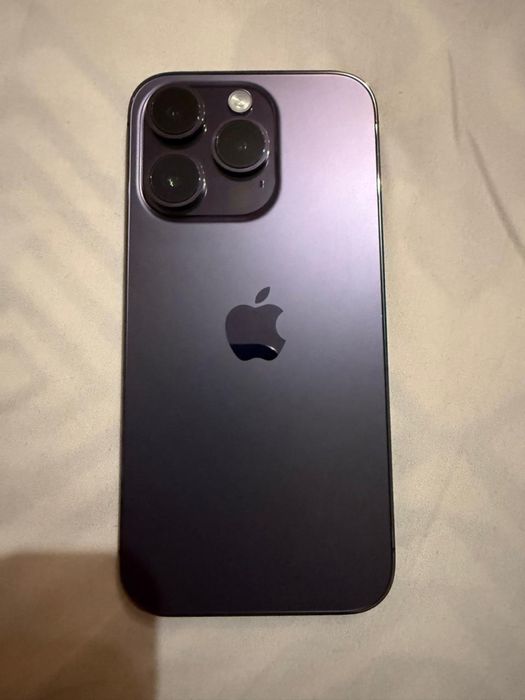 Продам Айфон 14 про 128Гб