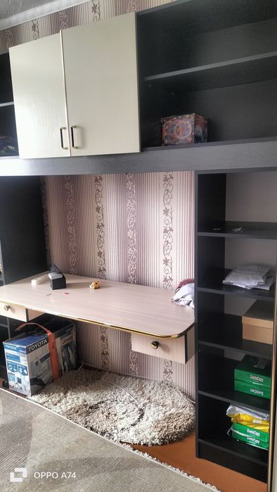 Подростковая стенка,с компьютерным столом