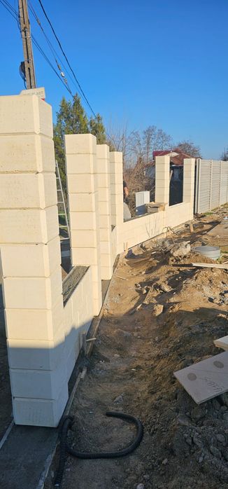 Construim garduri orice model la cererea clientului