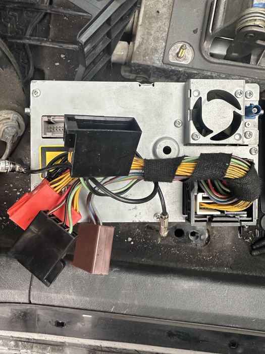 Навигация от за Ауди а4 б6 б7 / Audi a4 b6 b7