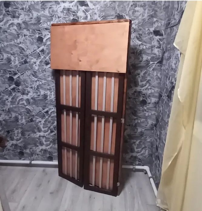 Этажерка бытовая.