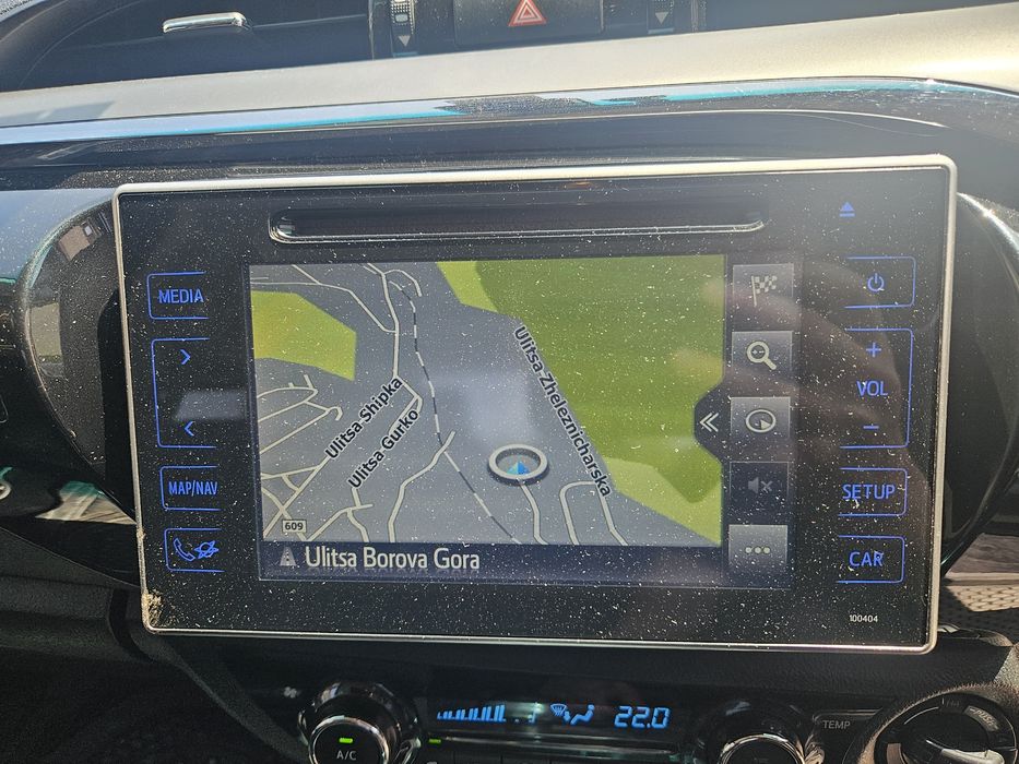 Навигация за Toyota Hilux 2016г.