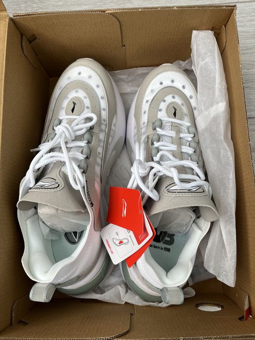 Кроссовки lining оригинал новые