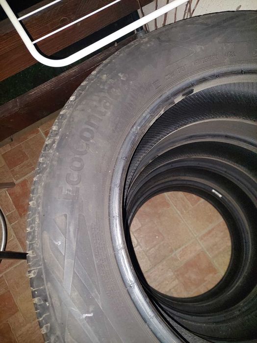 Anvelope Continental ECOCONTACT 6 215/65 R17 rulaj 38.300 km