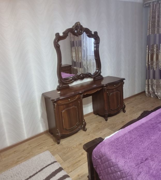 Продам спальный гарнитур