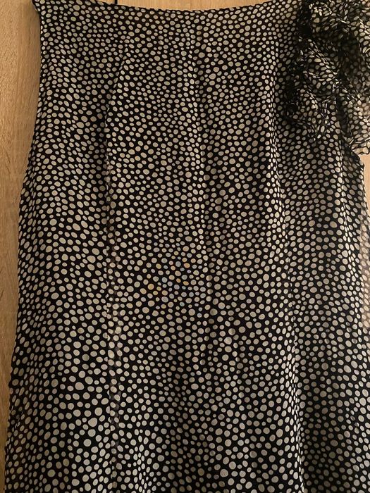 Rochite de vara din voal. Cea neagra este Zara