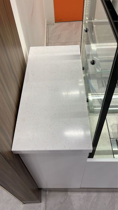 Продам барную стойку