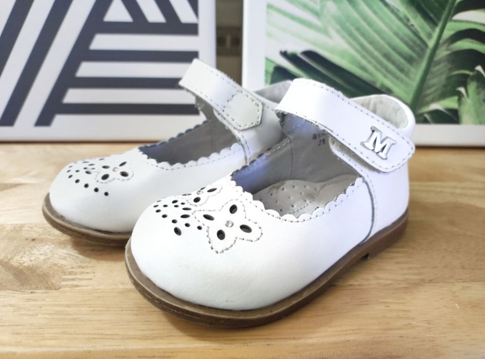 Сандалии на девочку, кожа,  размер 21