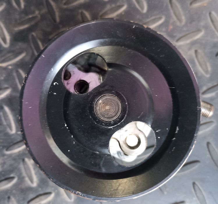 Насос ГУР Паджеро 2