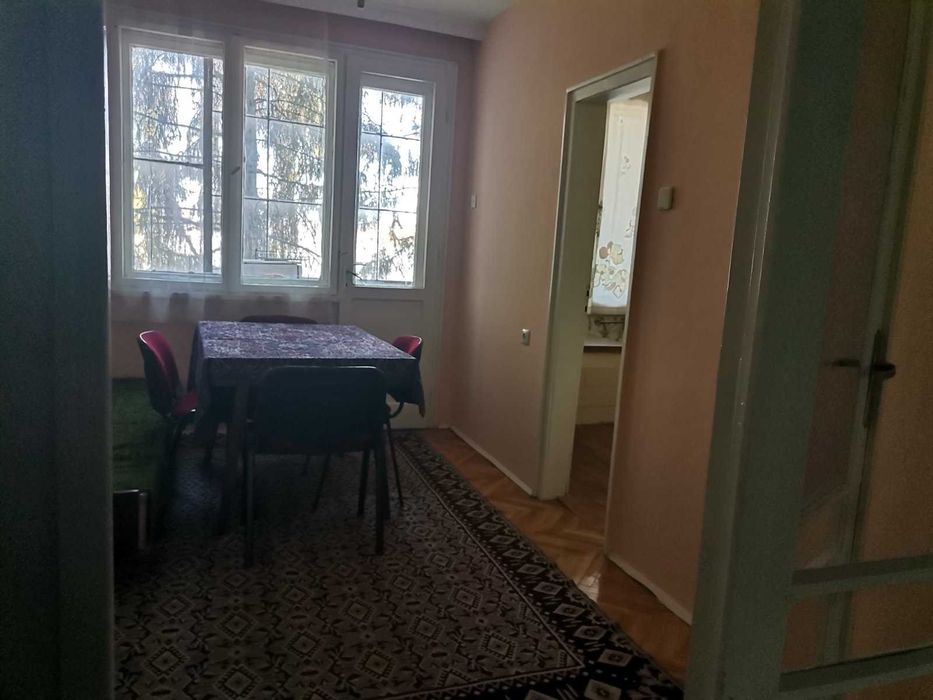 Дава се под наем Тристаен апартамент в Шумен, Добруджански - 90 кв.м за 306 € - Снимка #4