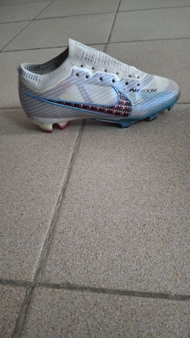 Продам бутсы nike mercurial 35
