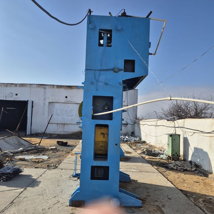 Пресс аппарат сотилади