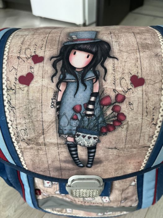 Ергономична ученическа раница на Санторо-НАМАЛЕНИЕ