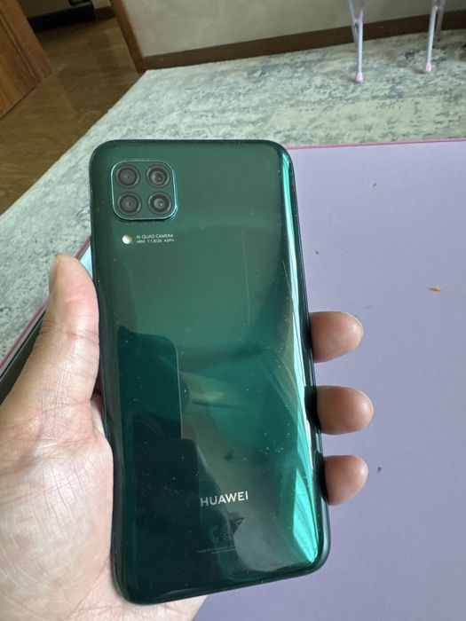 Продам Huawei P40 lite