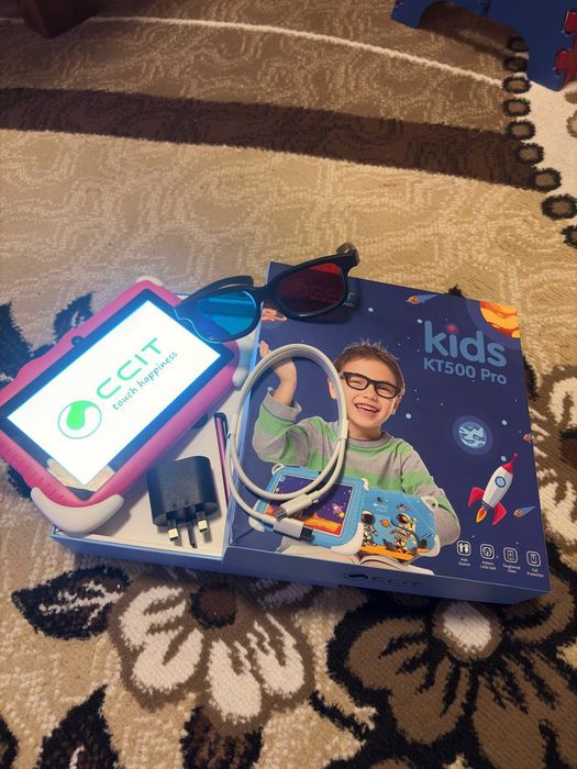 ПДетский планшет хорошего состояния,коробка имеется